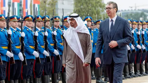 El presidente de EAU en Serbia este lunes. (Twitter)