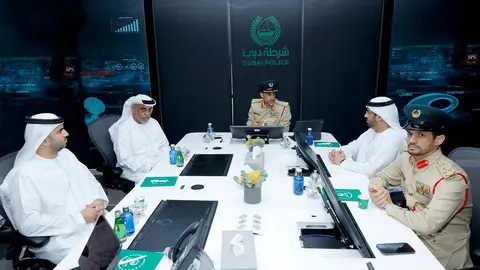Un momento de la presentación de los datos de la Policía de Dubai. (Twitter)