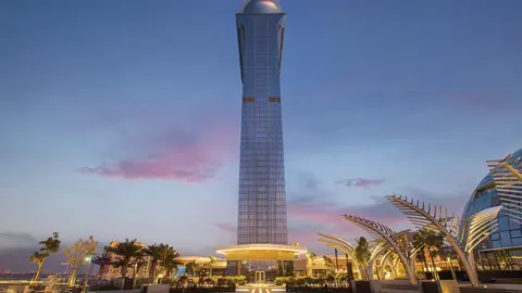 El centro comercial de Nakheel en La Palmera Jumeirah de Dubai. (Twitter)