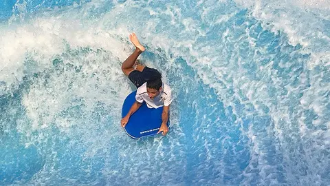 El ocio es uno de los grandes atractivos turísticos de Emiratos Árabes Unidos. (EL CORREO)