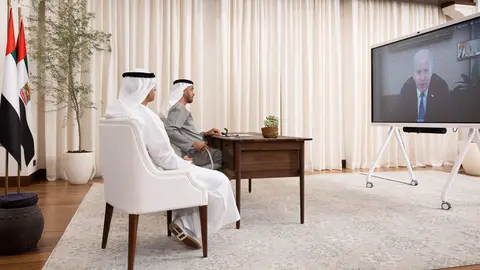 Los presidentes de EAU y EEUU durante la reunión. (WAM)