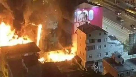 El lugar del atentado. (Al Arabiya).