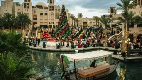 Ambiente navideño en el zoco de Madinat Jumeirah. (Cedida)