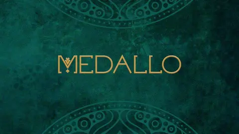 Todo en Medallo Night Club es colombiano.