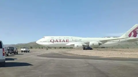 El avión del emir de Qatar en Bariloche. (Twitter)
