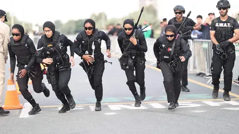 Las mujeres del equipo SWAT. (Dubai Police)
