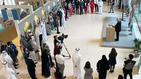 Una imagen de trabajadores en Emiratos. (EL CORREO)