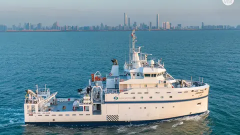 El buque de investigación marina más avanzado de Oriente Medio. (Oficina de prensa de Abu Dhabi)