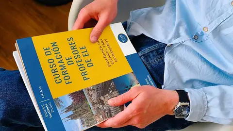 El nuevo curso de UCAM Dubai es el más apto para quienes viven en Dubai y contemplan la posibilidad de impartir clases de español.