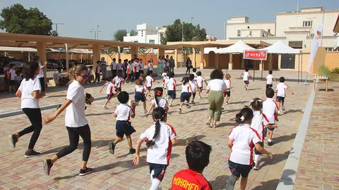 Corriendo hacia la meta en las olimpiadas en The Spanish School of Abu Dhabi. (EL CORREO)