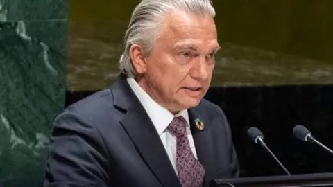 Arnoldo André Tinoco, canciller de Costa Rica, en una imagen de Twitter.