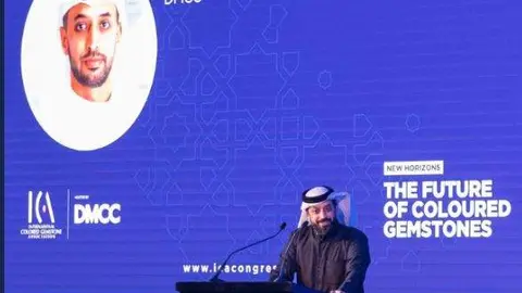 Ahmed bin Sulayem, Ceo de DMCC durante el evento de diamantes en Dubai. (Twitter)