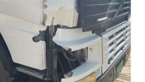 El camión involucrado en el accidente. (Fuente externa)