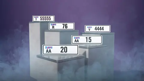 Una imagen de matrículas lujo a subasta en Dubai. (RTA)