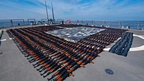 Las armas iraníes confiscadas antes de llegar a Yemen. (Fuente externa)