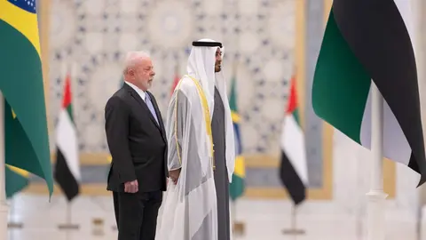 Los presidentes de Brasil y Emiratos en Abu Dhabi. (Twitter)