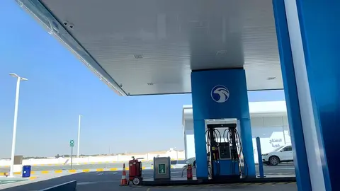 Una gasolinera en Emiratos Árabes. (EL CORREO)