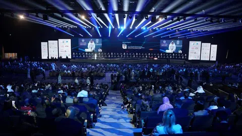 El fortalecimiento de los lazos bilaterales con aliados estratégicos en todo el mundo constituye una piedra angular de la agenda de asociaciones económicas de Emiratos Árabes, que está diseñada para acelerar el comercio y la inversión en sectores de alto crecimiento