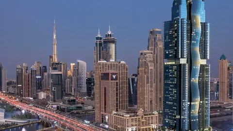 En primer término Habtoor Tower. (Twitter)