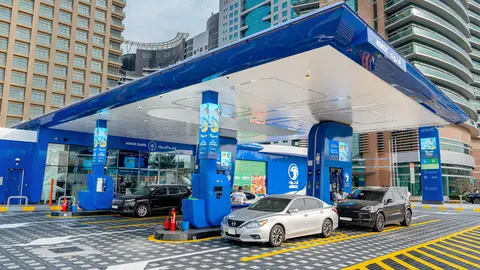 Una gasolinera en Abu Dhabi. (WAM)