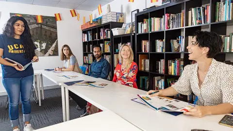 Durante el verano, UCAM Dubai ofrece la oportunidad perfecta para sumergirse en la lengua y la cultura española. (Cedida)