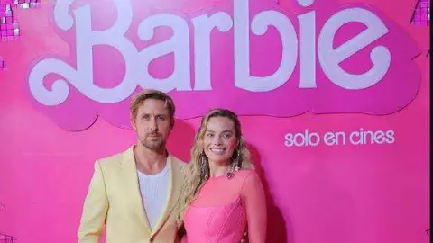 Margot Robbie y Ryan Gosling en el estreno de 'Barbie' en México. (Twitter)