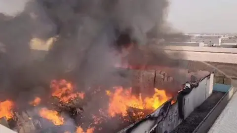 Una imagen de las llamas en el lugar del suceso. (Fuente externa)