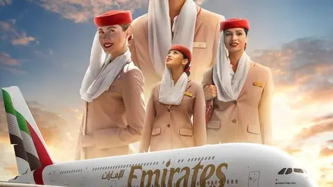 Tripulantes de cabina de la aerolínea de Dubai. (Emirates)
