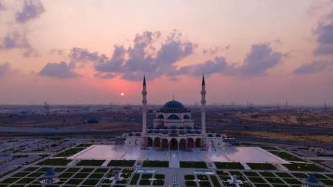 La Gran Mezquita del emirato de Sharjah. (WAM)