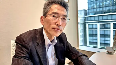 Toshiyuki Sakamoto, miembro de la junta del Instituto de Economía Energética de Japón. (WAM)
