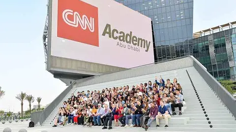 Asistentes a la clase magistral de la CNN en Abu Dhabi. (Twitter)