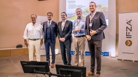 Representantes de IFZA en la oficina de Mallorca. (Cedida)