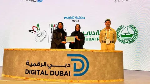 Policía de Dubai en Gitex. (Twitter)
