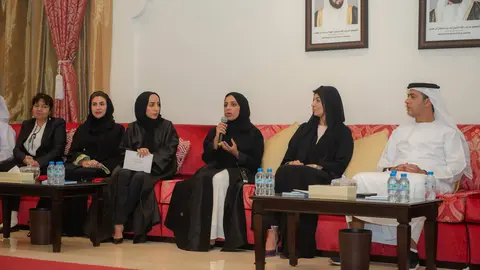 Un momento de la presentación de la nueva línea telefónica de ayuda. (WAM)