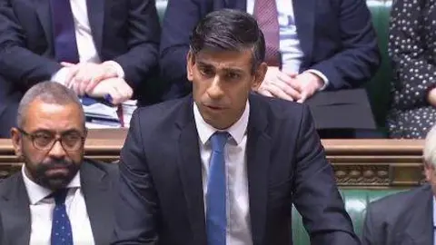 El primer ministro británico en una imagen de Twitter.