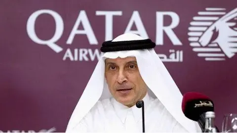 El director ejecutivo del grupo Qatar Airways en una imagen de Twitter.