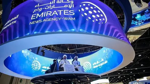 Stand de la agencia de noticias WAM en el Congreso Global de Medios de Abu Dhabi 2023. (Twitter)