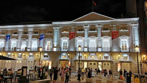 Perspectiva exterior del Teatro Español de Madrid. (Fuente externa)