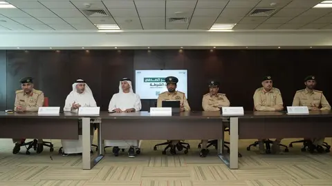 Miembros de la Policía de Dubai. (Twitter)