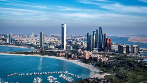 Abu Dhabi, capital de Emiratos Árabes Unidos. (WAM)