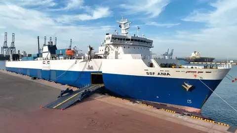 El barco hospital de EAU. (WAM)