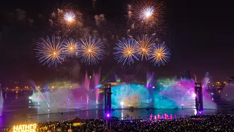 Fuegos artificiales en Dubai. (WAM)