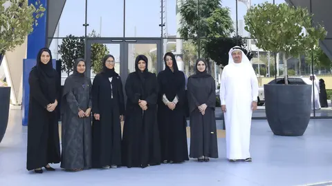 Latifa bint Mohammed, junto a las autoridades asistentes al acto de inauguración del Museo de la Expo 2020. (WAM)