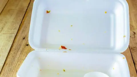 Productos de poliestireno. (X)