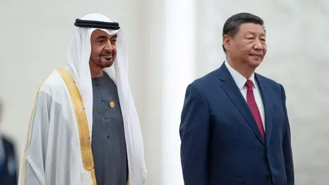 Los presidentes de EAU y China. (X)