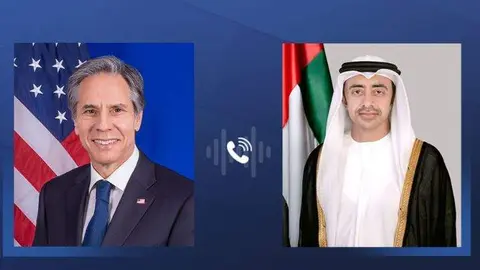 El ministro de Exteriores de EAU junto al secretario de Estados de EEUU. (WAM)