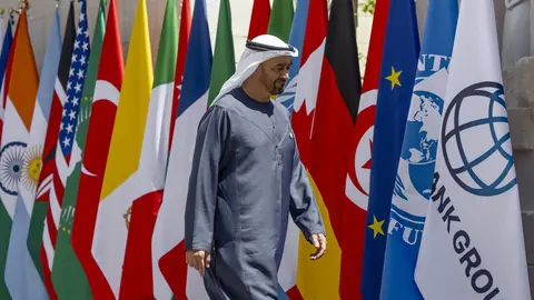 El presidente de EAU en la cumbre del G-7. (WAM)