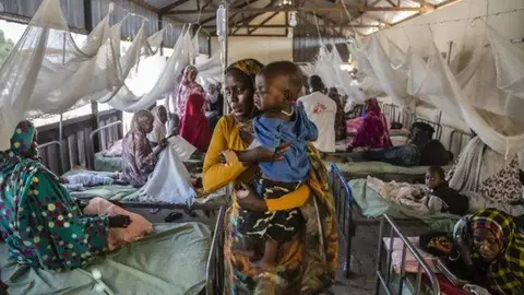 Refugiados sudaneses en un campamento. (Fuente externa)