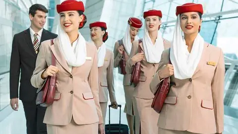 Tripulación de cabina de Emirates. (Fuente externa)