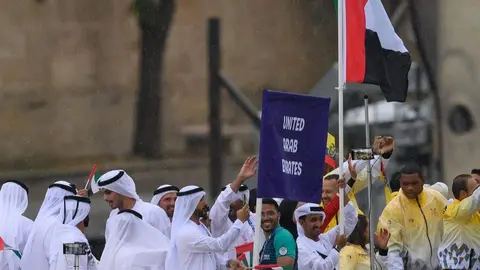 El desfile de EAU durante la inauguración de las Olimpiadas de París. (WAM)